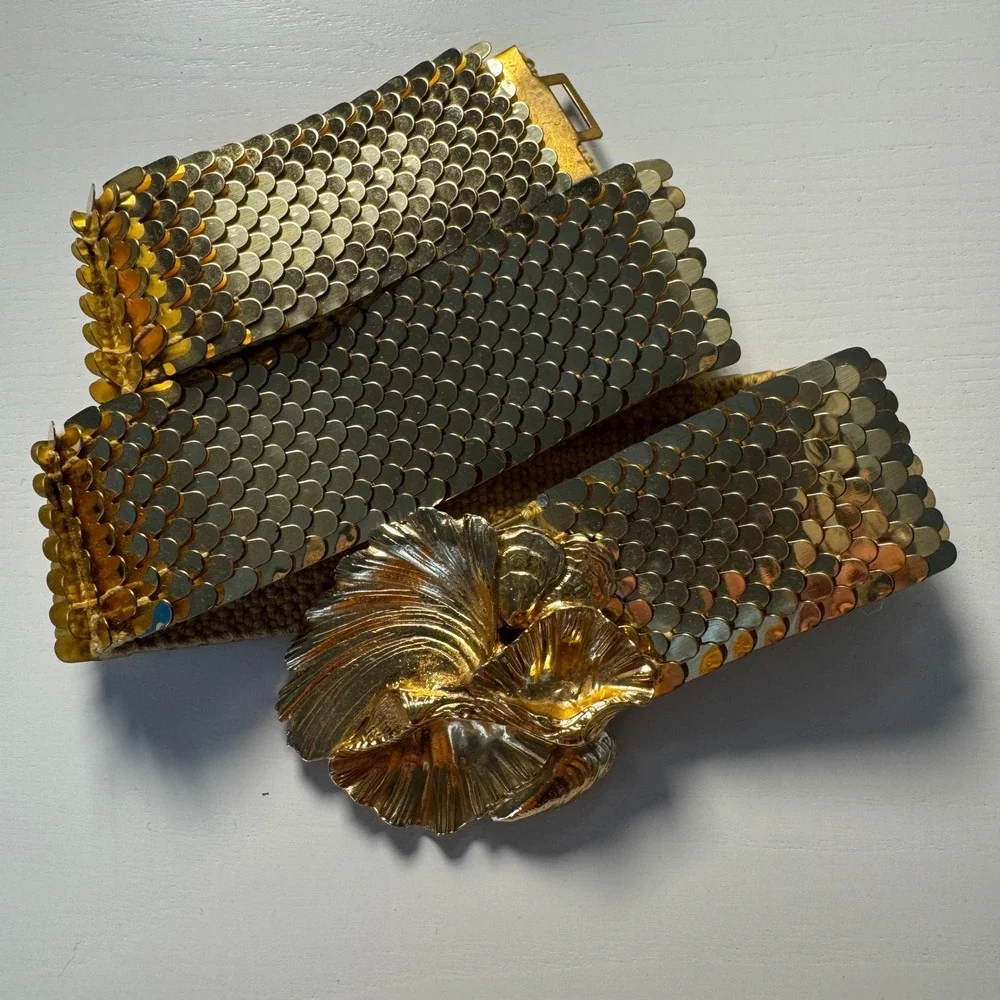 Accessocraft NYC vtg Gold Scale Belt Floral Buckle 1980s Statement Maximalist